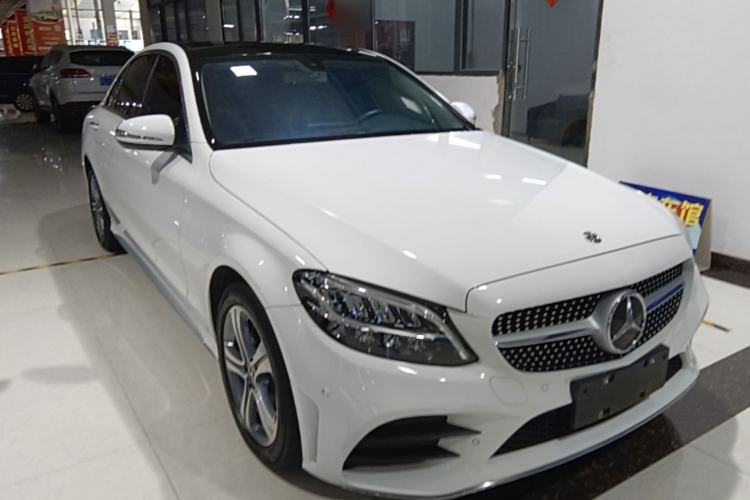 Used Mercedes-Benz C-Class 2020 Restyled C 260 L Sport Edition Front Right 45 Deg