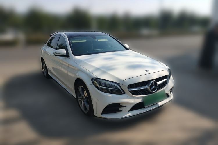 Used Mercedes-Benz C-Class 2020 Restyled C 260 L Sport Edition Front Right 45 Deg