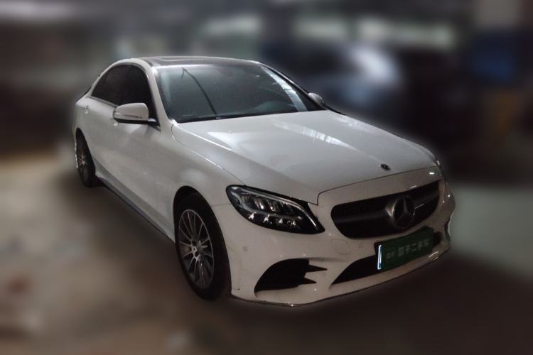 Used Mercedes-Benz C-Class 2020 Restyled C 200 L Fashion Edition Sport Version Front Right 45 Deg
