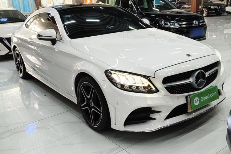 Used Mercedes-Benz C-Class 2020 C 260 Coupe Front Right 45 Deg