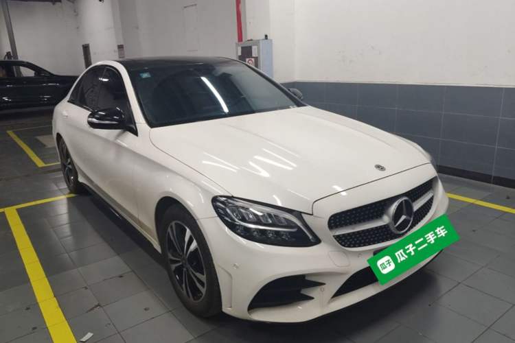 Used Mercedes-Benz C-Class 2020 C 260 Sport Edition Front Right 45 Deg