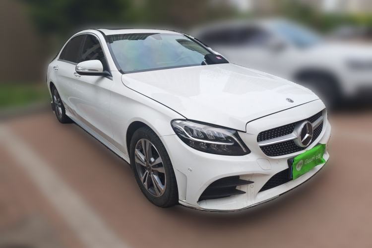 Used Mercedes-Benz C-Class 2020 Restyled C 200 L Fashion Edition Sport Version Front Right 45 Deg