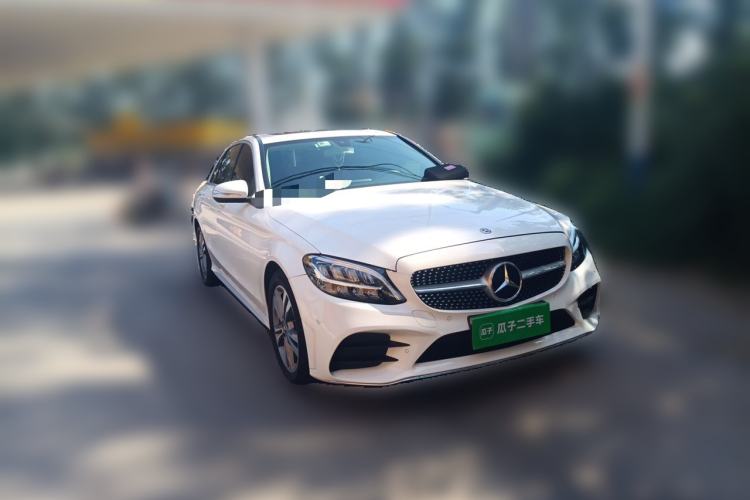 Used Mercedes-Benz C-Class 2020 C 200 L Fashion Edition Sport Version Front Right 45 Deg