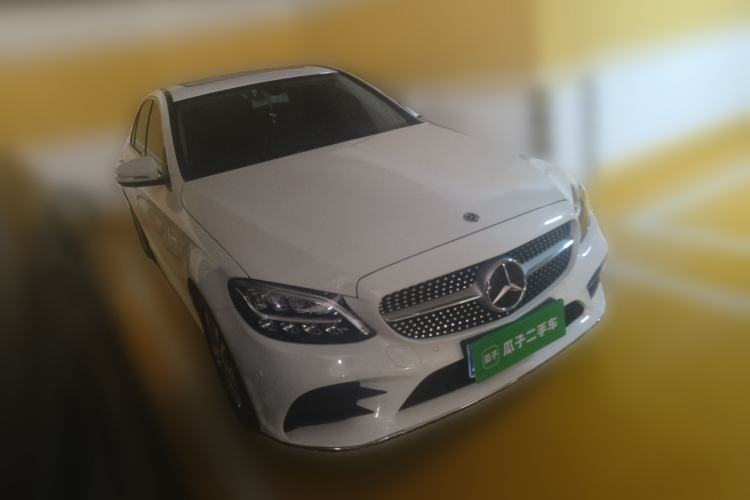 Used Mercedes-Benz C-Class 2020 C 200 L Fashion Edition Sport Version Front Right 45 Deg