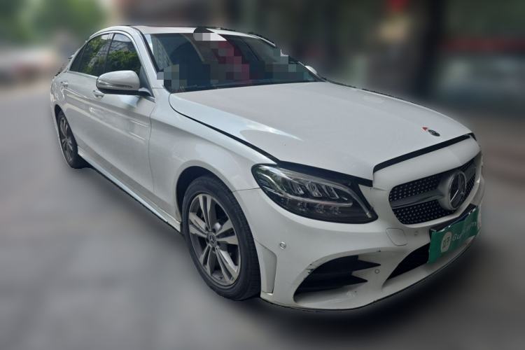 Used Mercedes-Benz C-Class 2020 Updated C 200 L Fashion Edition Front Right 45 Deg