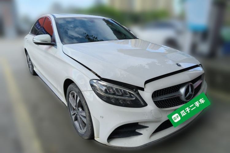 Used Mercedes-Benz C-Class 2020 C 200 L Fashion Edition Sport Version Front Right 45 Deg