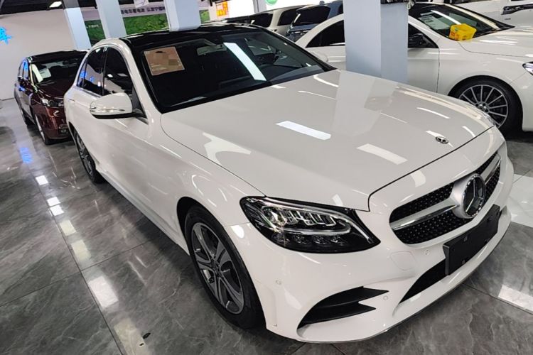 Used Mercedes-Benz C-Class 2020 C 260 L Sport Edition Front Right 45 Deg