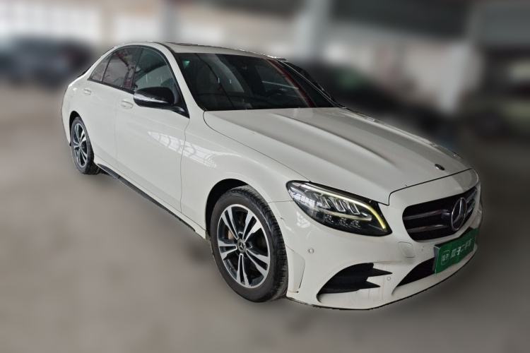 Used Mercedes-Benz C-Class 2020 C 260 Sport Edition Front Right 45 Deg