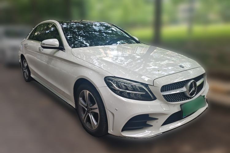 Used Mercedes-Benz C-Class 2020 C 260 L Sport Edition Front Right 45 Deg