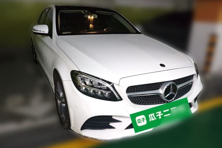 Used Mercedes-Benz C-Class 2020 Restyled C 260 L Sport Edition Front Right 45 Deg
