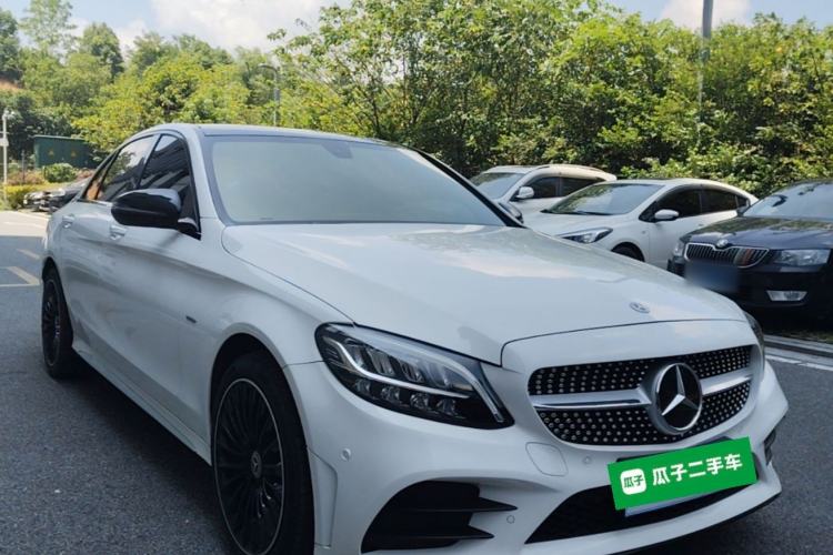 Used Mercedes-Benz C-Class 2020 Restyled C 260 L Sport Edition Front Right 45 Deg