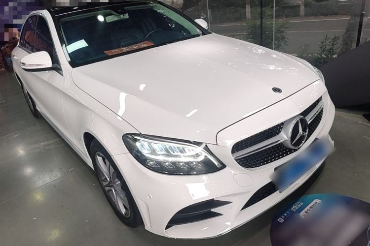 Used Mercedes-Benz C-Class 2020 Restyled C 260 L Sport Edition Front Right 45 Deg