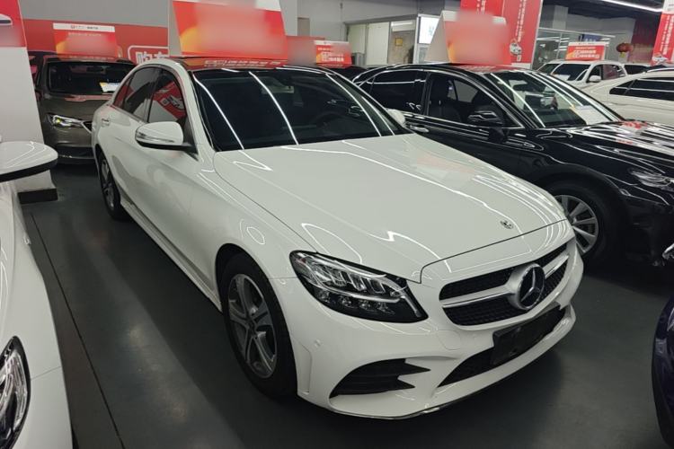 Used Mercedes-Benz C-Class 2020 Restyled C 260 L Sport Edition Front Right 45 Deg