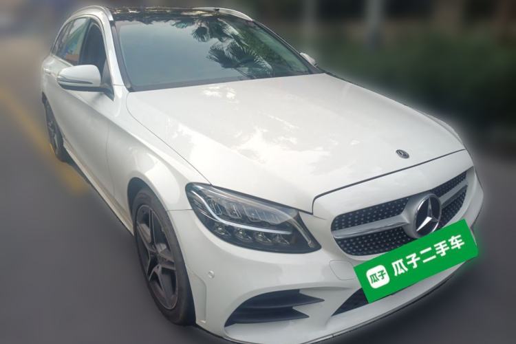 Used Mercedes-Benz C-Class 2020 Facelifted C 260 Estate Front Right 45 Deg