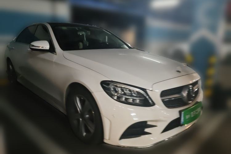 Used Mercedes-Benz C-Class 2020 C 260 L Sport Edition Front Right 45 Deg