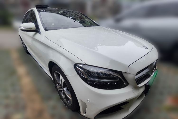 Used Mercedes-Benz C-Class 2020 Restyled C 260 L Sport Edition Front Right 45 Deg