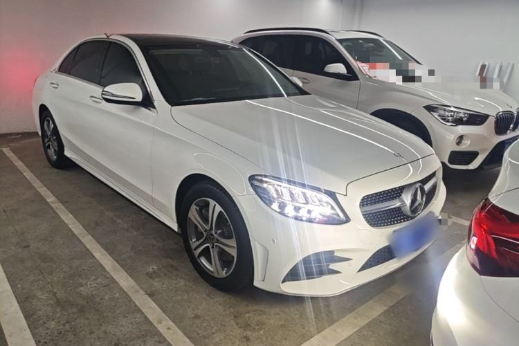 Used Mercedes-Benz C-Class 2020 Restyled C 260 L Sport Edition Front Right 45 Deg