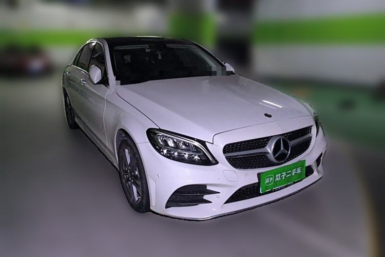 Used Mercedes-Benz C-Class 2020 Restyled C 200 L Fashion Edition Sport Version Front Right 45 Deg