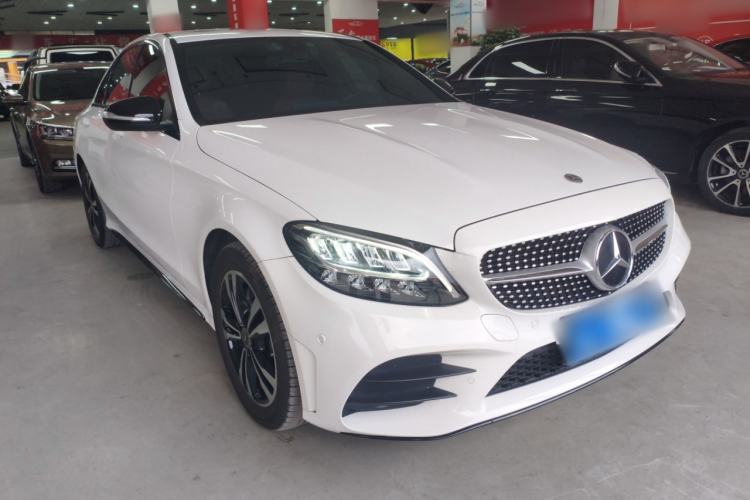 Used Mercedes-Benz C-Class 2020 C 260 Sport Edition Front Right 45 Deg