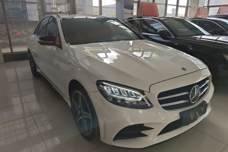 Used Mercedes-Benz C-Class 2020 Restyled C 260 Sport Edition Front Right 45 Deg