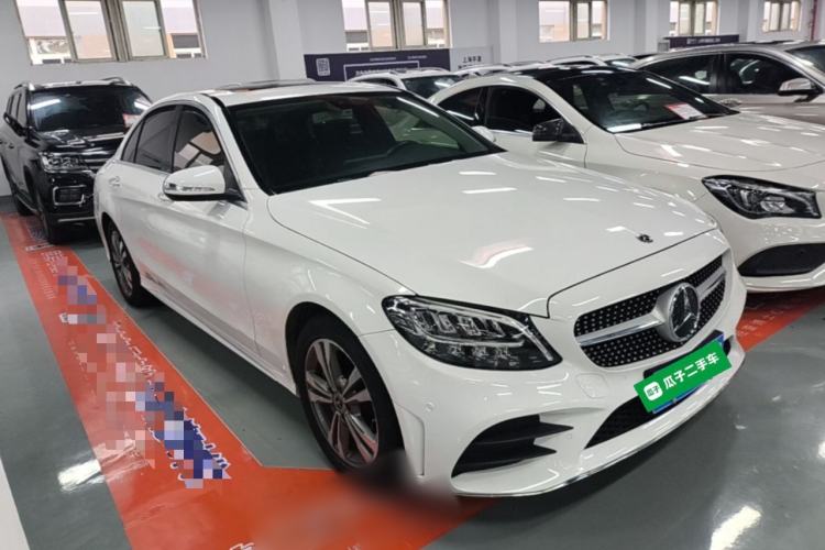 Used Mercedes-Benz C-Class 2020 Restyled C 200 L Fashion Edition Sport Version Front Right 45 Deg