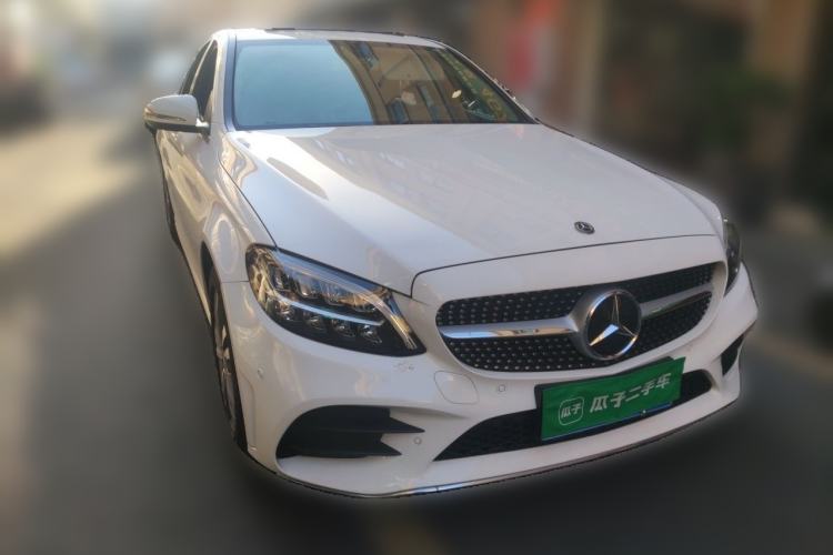Used Mercedes-Benz C-Class 2020 C 200 L Fashion Edition Sport Version Front Right 45 Deg