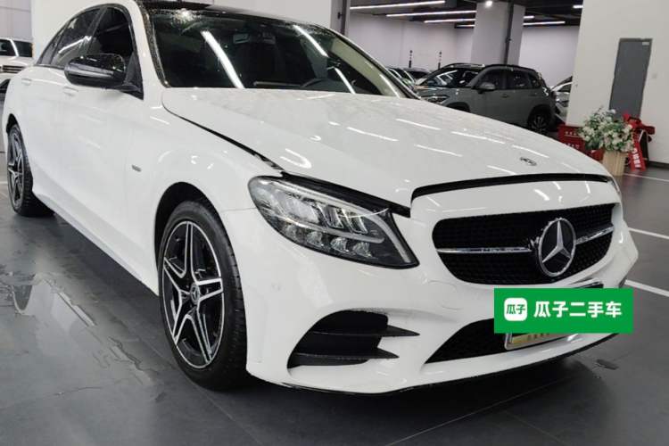 Used Mercedes-Benz C-Class 2020 Restyled C 260 L Sport Edition Front Right 45 Deg