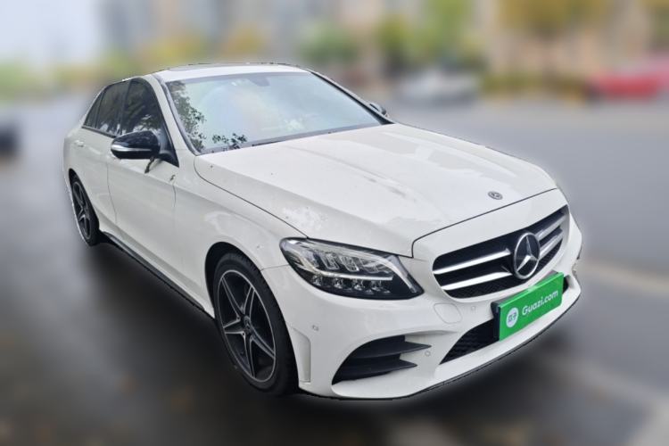 Used Mercedes-Benz C-Class 2020 Restyled C 260 Sport Edition Front Right 45 Deg