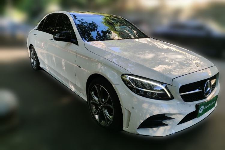 Used Mercedes-Benz C-Class 2020 C 260 L Sport Edition Front Right 45 Deg