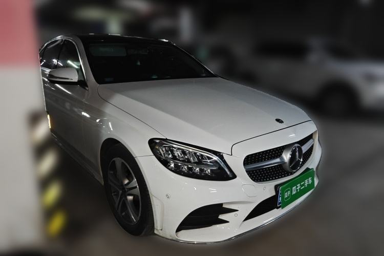Used Mercedes-Benz C-Class 2020 C 260 L Sport Edition Front Right 45 Deg