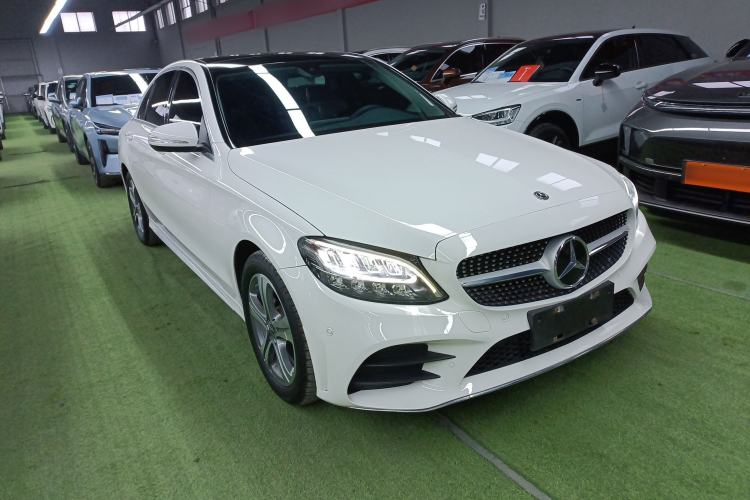 Used Mercedes-Benz C-Class 2020 C 260 L Sport Edition Front Right 45 Deg