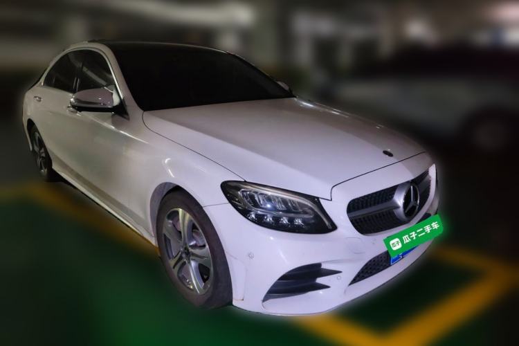 Used Mercedes-Benz C-Class 2020 Restyled C 260 L Sport Edition Front Right 45 Deg