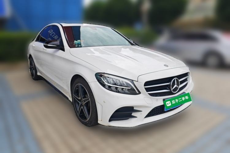 Used Mercedes-Benz C-Class 2020 Restyled C 260 Sport Edition Front Right 45 Deg