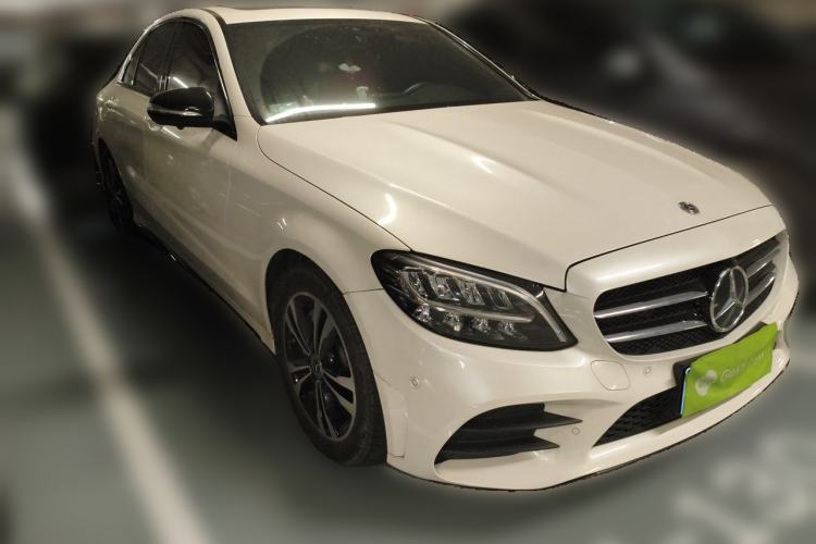 Used Mercedes-Benz C-Class 2020 C 260 Sport Edition Front Right 45 Deg