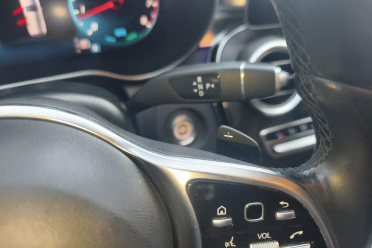 Used Mercedes-Benz C-Class 2020 Facelifted C 260 Estate Gear Lever