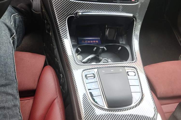 Used Mercedes-Benz C-Class 2020 Restyled C 260 Sport Edition Gear Lever