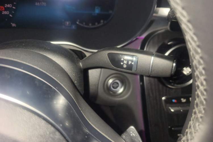 Used Mercedes-Benz C-Class 2020 Restyled C 260 L Sport Edition Gear Lever