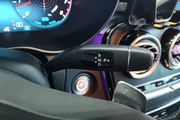 Used Mercedes-Benz C-Class 2020 C 260 L Sport Edition Gear Lever