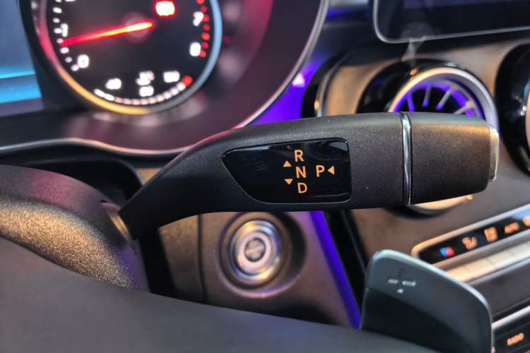 Used Mercedes-Benz C-Class 2020 C 200 L Dynamic Sport Edition Gear Lever