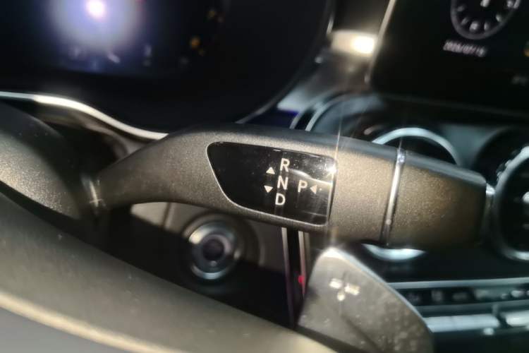Used Mercedes-Benz C-Class 2020 Restyled C 200 L Fashion Edition Sport Version Gear Lever