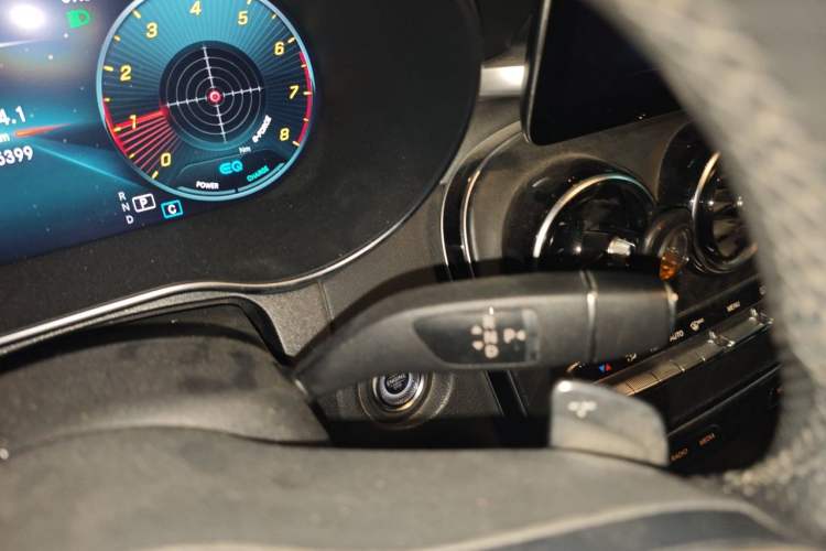 Used Mercedes-Benz C-Class 2020 C 260 L Sport Edition Gear Lever