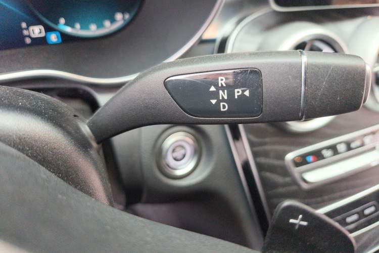 Used Mercedes-Benz C-Class 2020 C 260 Estate Gear Lever