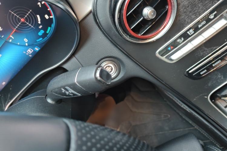 Used Mercedes-Benz C-Class 2020 C 260 L Sport Edition Gear Lever