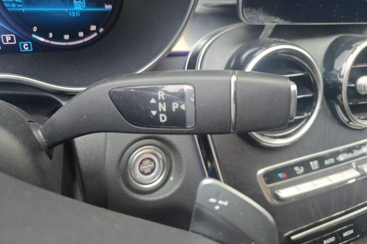 Used Mercedes-Benz C-Class 2020 Restyled C 260 L Sport Edition Gear Lever