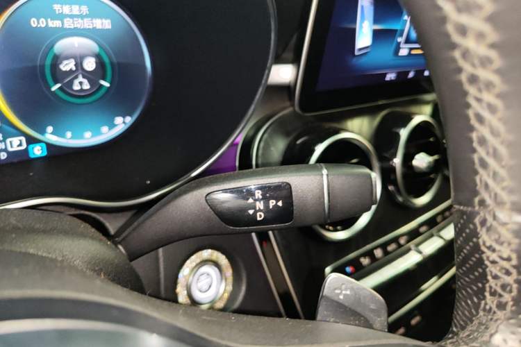 Used Mercedes-Benz C-Class 2020 Restyled C 260 L Sport Edition Gear Lever
