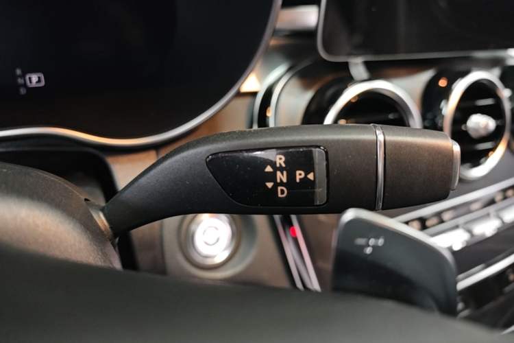 Used Mercedes-Benz C-Class 2020 C 200 L Fashion Edition Sport Version Gear Lever