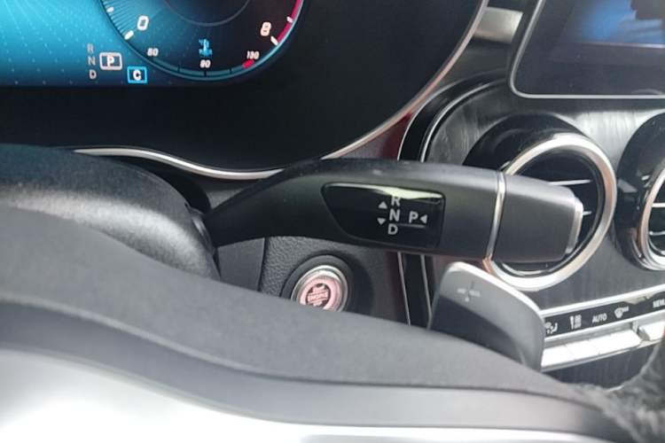 Used Mercedes-Benz C-Class 2020 Restyled C 200 L Fashion Edition Sport Version Gear Lever