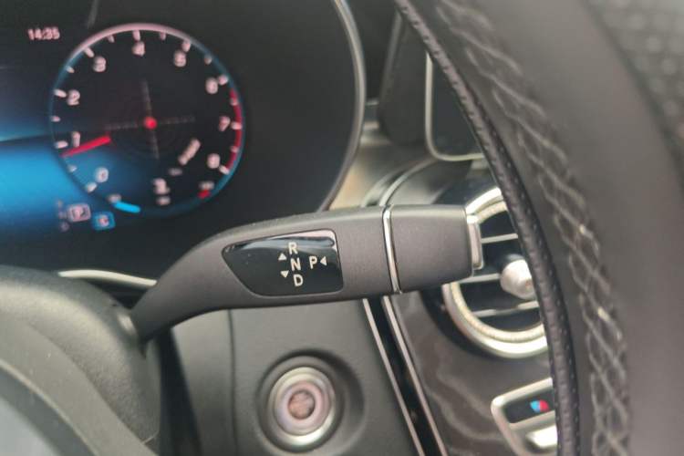 Used Mercedes-Benz C-Class 2020 C 200 L Fashion Edition Sport Version Gear Lever