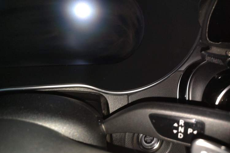 Used Mercedes-Benz C-Class 2020 Restyled C 260 L Sport Edition Gear Lever