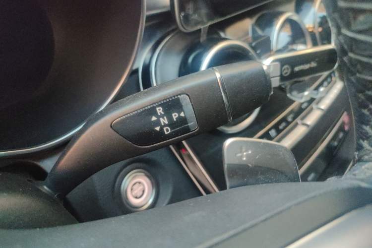 Used Mercedes-Benz C-Class 2020 C 260 L Sport Edition Gear Lever